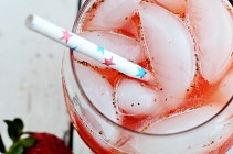 strawberry spritzer