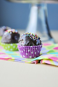 Cake Balls Close