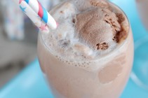 Old Fashioned Egg Cream Float