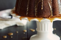 Messy bundt cake