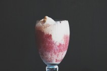 Strawberry Pomegranate Vitamin Burst Float from www.dineanddish.net