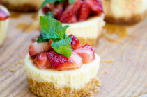 Cheesecake Minis with Strawberry Balsamic Mint Topping