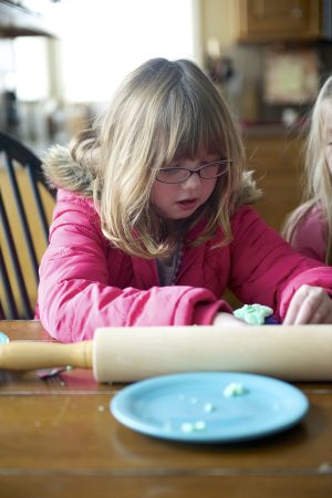 Ella Doyle Making Gak Indoor Boredom Buster for Winter