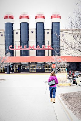 Cinemark Movie Theatre Merriam KS